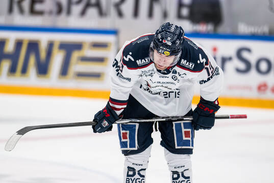 Linköpings Patrick Russell deppar