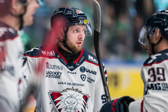 Linköpings Robin Kovacs deppar