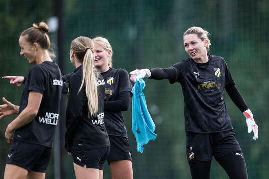 Häckens målvakt Jennifer Falk