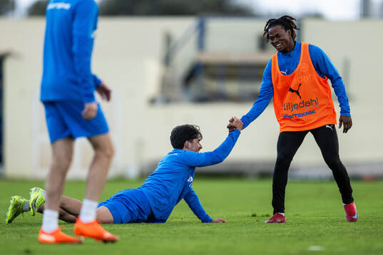 Mohammad Alsalkhadi och Frank Junior Adjei