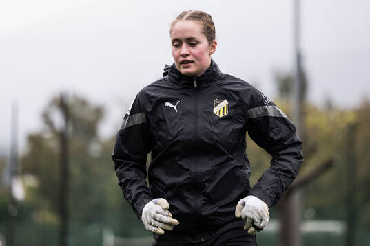 Häckens målvakt Fanney Birkisdottir