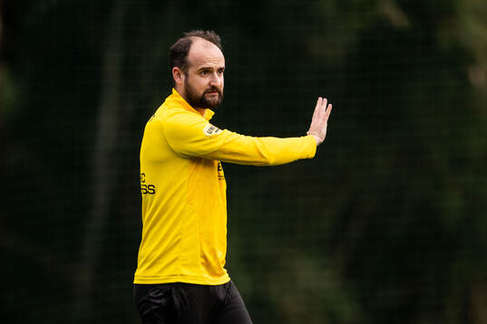 Häckens assisterande tränare Vitor Gazimba