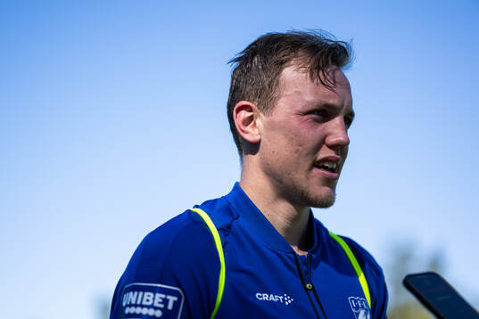 Adam Carlén