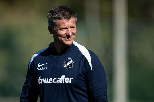 AIKs tränare Mikkjal Thomassen