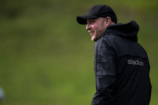 Head coach Fredrik Landén of Brommapojkarna