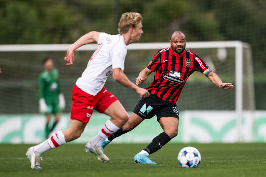 Oskar Øhlenschlæger of Fredrikstad and Serge-Junior