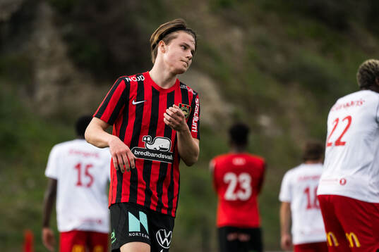 Love Arrhov of Brommapojkarna looks dejected