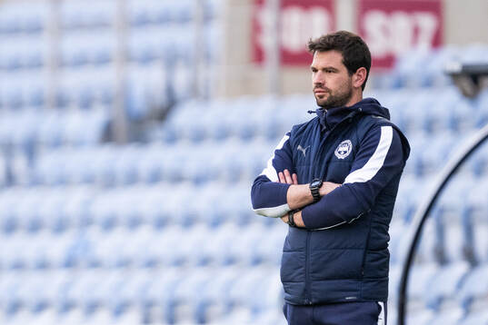 Head coach Ferran Sibila of Värnamo