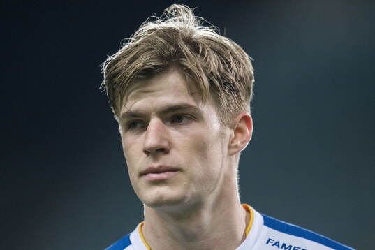 Felix Eriksson of IFK Göteborg looks dejected