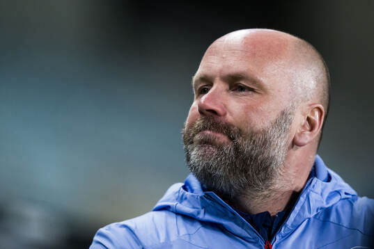 Head coach Neil MacFarlane of Brentford B