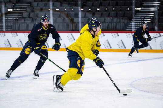 Oskar Steen of the Swedish national ice hockey team at a