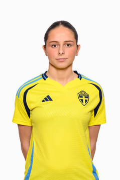 Stella Maiquez