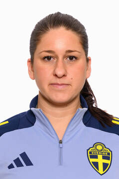 Sara Olsson, Analytiker