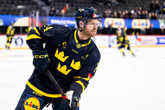 Oscar Lindberg of Sweden