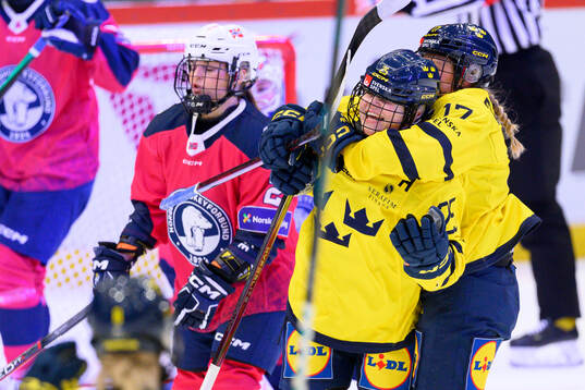 Lina Ljungblom of Sweden celebrates