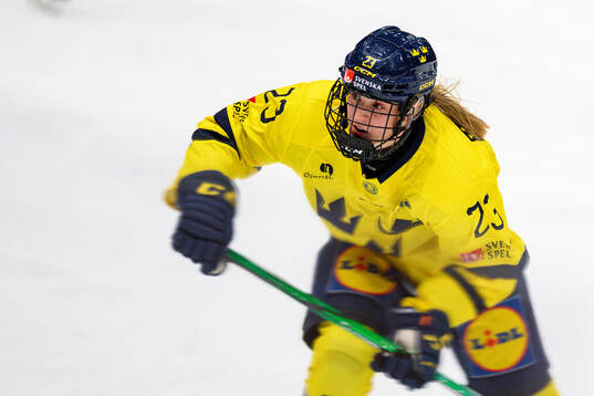 Thea Johansson of Sweden