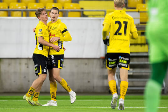Elfsborgs Gottfrid Rapp och Rasmus Wikström jublar