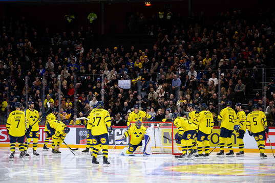 Players of Tre Kronor Legends