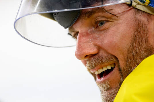 Goaltender Henrik Lundqvist of Tre Kronor Legends ahead a