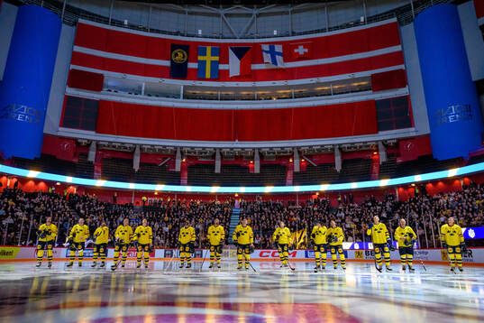 Players of Tre Kronor Legends ahead a charity ice hockey