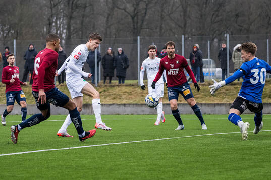Helsingborgs Adrian Svanbäck gör 1-0