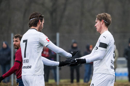 Helsingborgs Wilhelm Loeper och Taylor Silverholt jublar