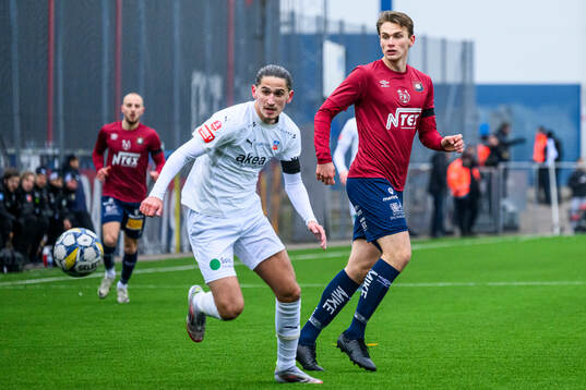 Helsingborgs Ervin Gigovic och Örgrytes Christoffer Styffe