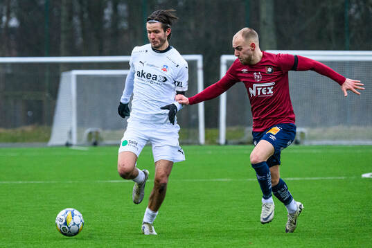 Helsingborgs Wilhelm Loeper och Örgrytes Amel Mujanic