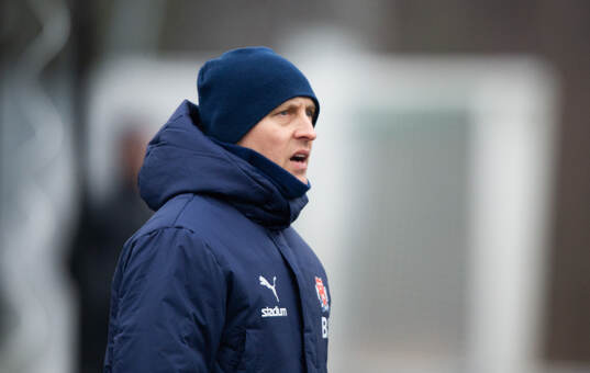 Åstorps tränare Bobby Alm Nilsson i träningsmatchen