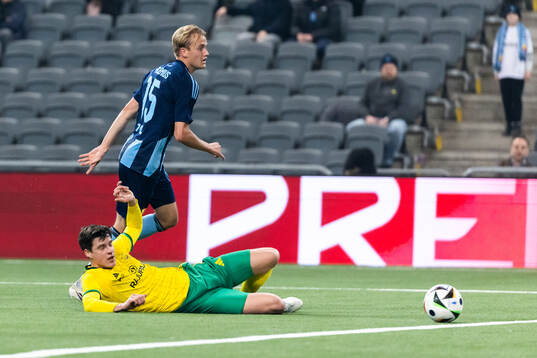 Djurgårdens Oskar Fallenius och Ilves Sauli Väisänen