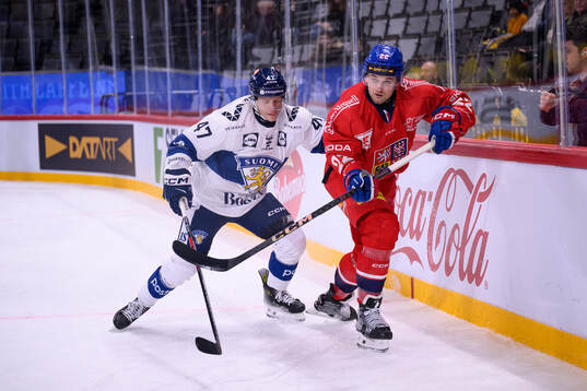 Atro Leppänen of Finland and Kristian Reichel of Czech