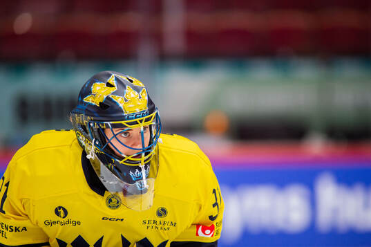 Goaltender Ida Boman of Sweden