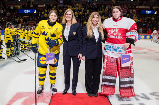 Hanna Thuvik of Sweden and goaltender Emma-Sofie Nordstrom