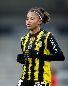 Häckens Felicia Schröder