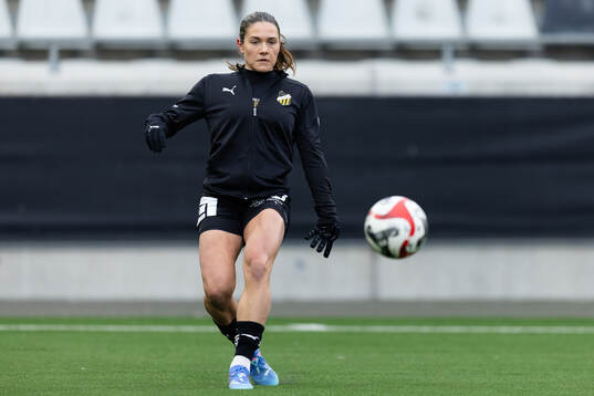 Häckens Carly Wickenheiser