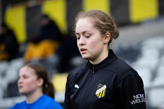 Häckens målvakt Fanney Birkisdottir