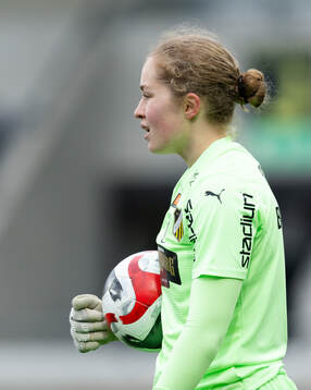 Häckens målvakt Fanney Birkisdottir