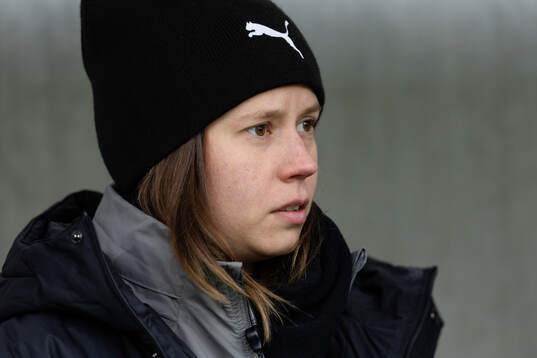 Häckens assisterande tränare Tiina Jukarainen