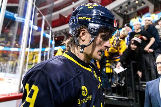 Marcus Sörensen of Sweden looks dejected