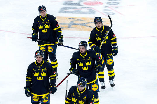 Players of Sweden celebrate
