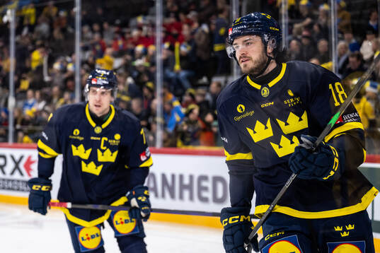 Dennis Everberg of Sweden