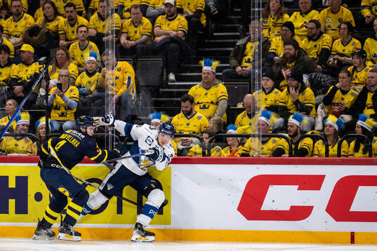 Axel Sandin Pellikka of Sweden and Sebastian Repo of Finland