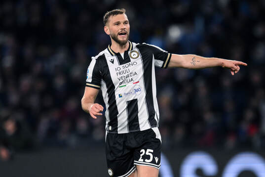 Bläddra bland fler bilder av Fotboll, Serie A