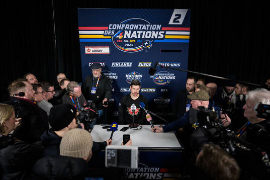 Bläddra bland fler bilder av Four Nations Face-Off, day 1, Canada, practice