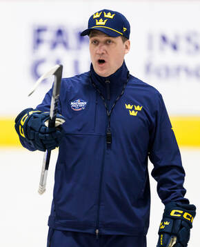 Head coach Sam Hallam of Sweden at a practice session