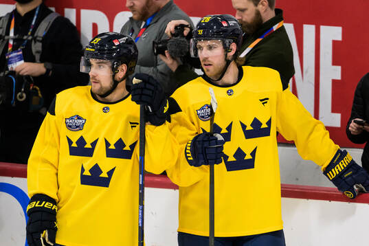 Viktor Arvidsson and Elias Lindholm of Sweden at a practice