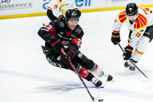 Malmö Redhawks Christoffer Forsberg och Brynäs Simon