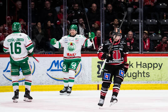 Örebros Robert Leino deppar