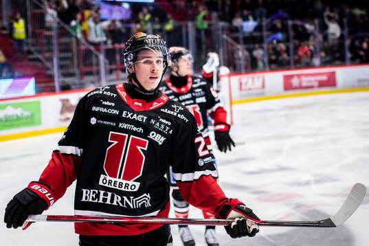 Örebros Peetro Seppälä deppar