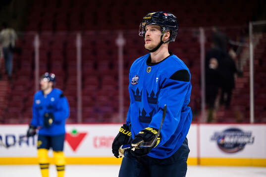 Elias Pettersson of Sweden at a practice session